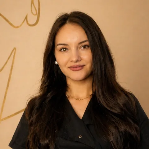 Елена Эдуардовна — Косметолог