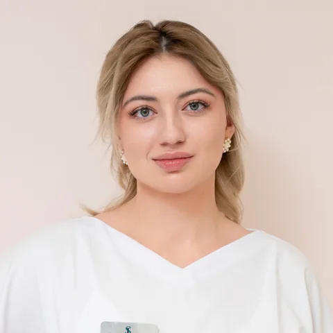 Виктория Олеговна — Косметолог